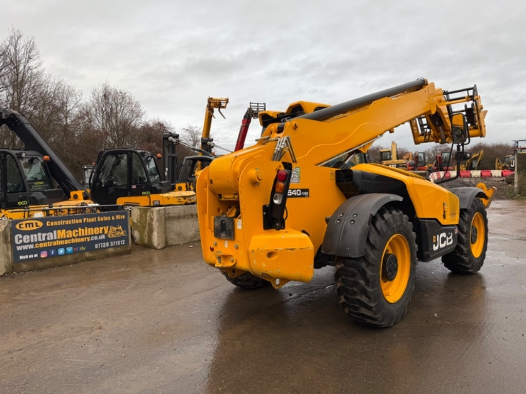 JCB 540-140 - Teleskopiskais iekrāvējs: foto 4 JCB 540-140 - Teleskopiskais iekrāvējs: foto 4