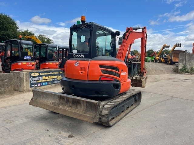 Kubota KX 057-4 - Mini-ekskavators: foto 4 Kubota KX 057-4 - Mini-ekskavators: foto 4