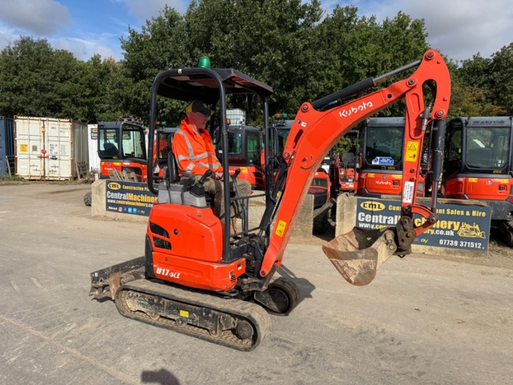 Kubota U 17-3 - Mini-ekskavators: foto 2 Kubota U 17-3 - Mini-ekskavators: foto 2