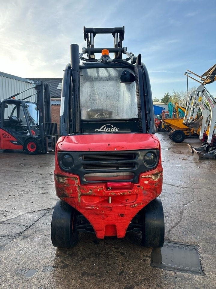 Linde H 35 D - Dīzeļiekrāvējs: foto 5 Linde H 35 D - Dīzeļiekrāvējs: foto 5