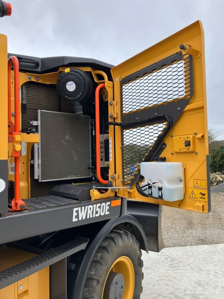 Volvo EWR 150 E - Riteņu ekskavators: foto 4 Volvo EWR 150 E - Riteņu ekskavators: foto 4