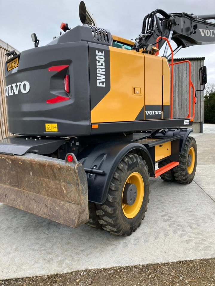 Volvo EWR 150 E - Riteņu ekskavators: foto 1 Volvo EWR 150 E - Riteņu ekskavators: foto 1