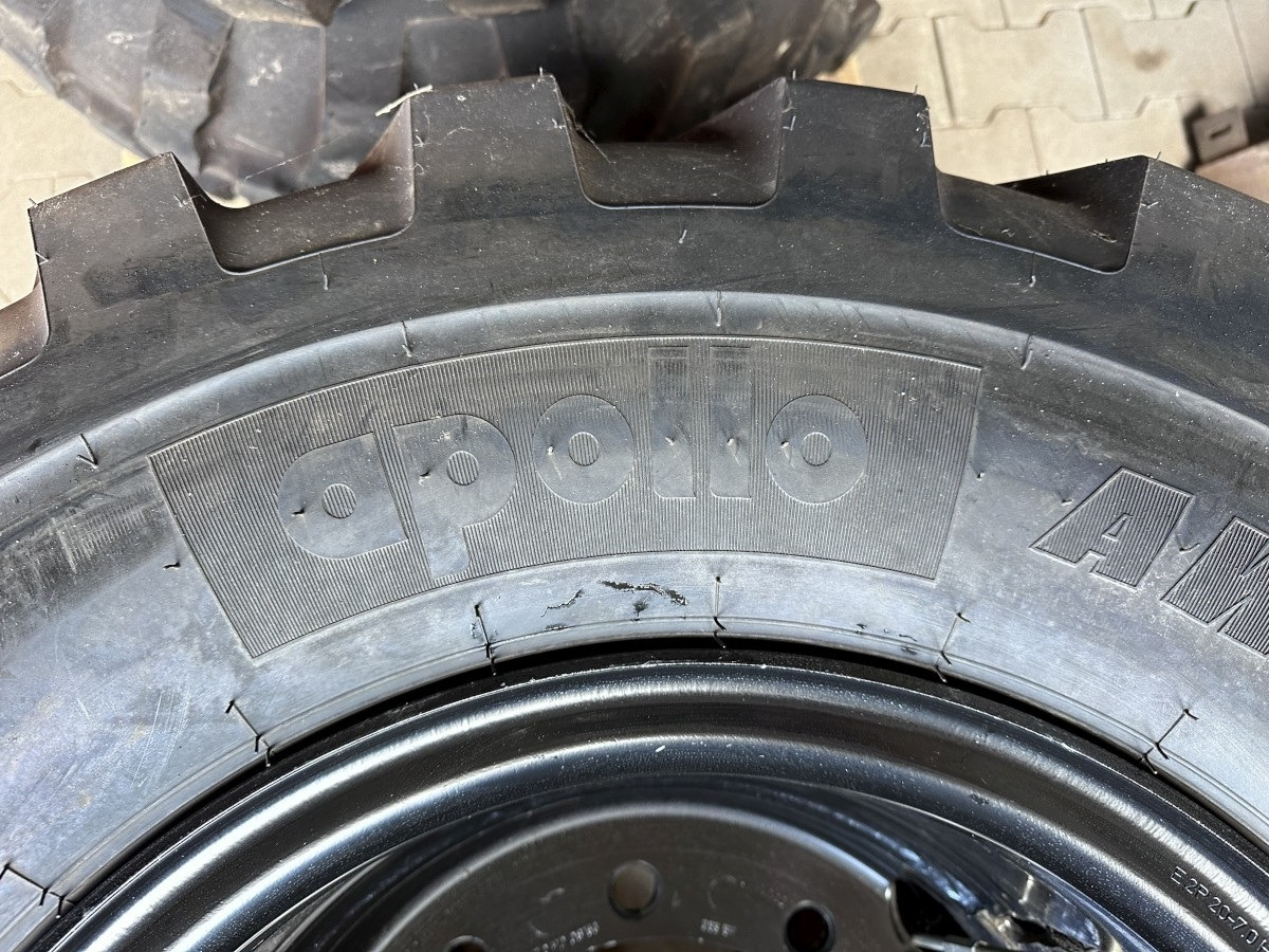 Apollo 10.00 - 20 Apollo Kompletträder - Complet tires - Riepa - Riteņu ekskavators: foto 3 Apollo 10.00 - 20 Apollo Kompletträder - Complet tires - Riepa - Riteņu ekskavators: foto 3