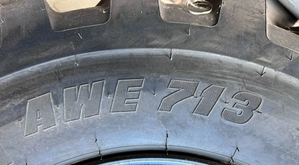 Apollo 10.00 - 20 Kompletträder - Complet t - Riteņu ekskavators: foto 4 Apollo 10.00 - 20 Kompletträder - Complet t - Riteņu ekskavators: foto 4