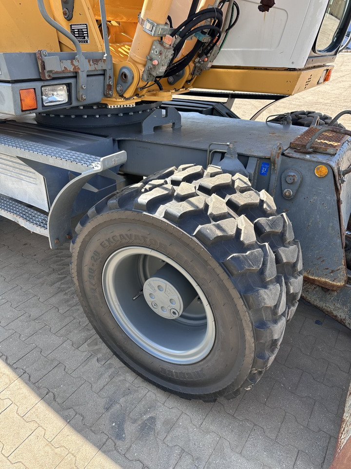 Riteņu ekskavators LIEBHERR A 314 All hydr. lines SW 33- 30 Km/h: foto 30