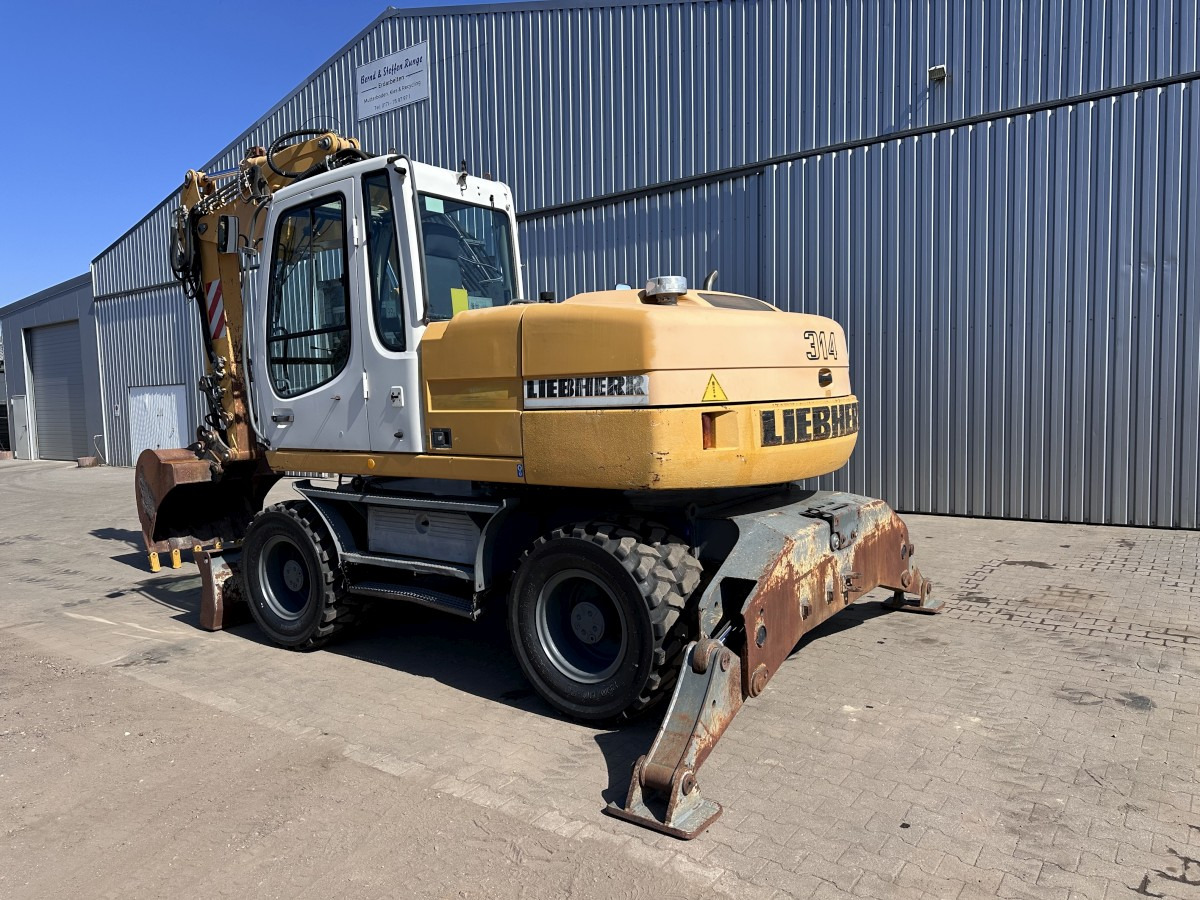 Riteņu ekskavators LIEBHERR A 314 All hydr. lines SW 33- 30 Km/h: foto 8