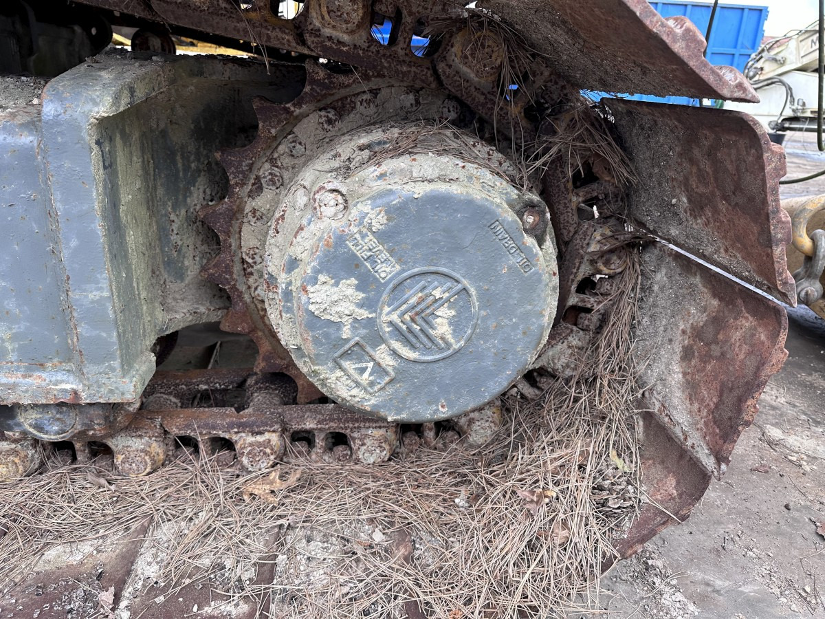 LIEBHERR LRB 155 for parts breaking dismantling - Pāļu dzinējs: foto 3 LIEBHERR LRB 155 for parts breaking dismantling - Pāļu dzinējs: foto 3