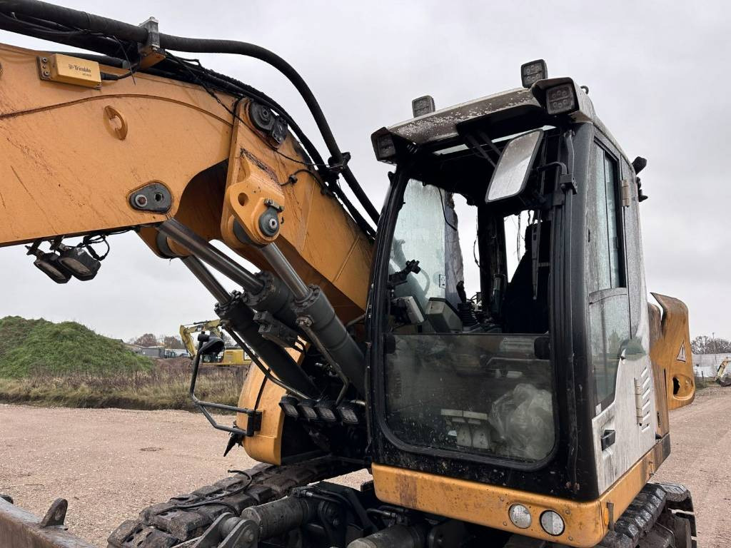 Liebherr 914 Compact for parts breaking dismantling - Kāpurķēžu ekskavators: foto 5 Liebherr 914 Compact for parts breaking dismantling - Kāpurķēžu ekskavators: foto 5