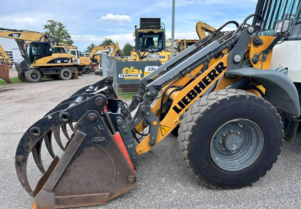 Riteņu iekrāvējs Liebherr L 514 Stereo +30 Kmh Klima 3er Kreis Greifschaufel: foto 18