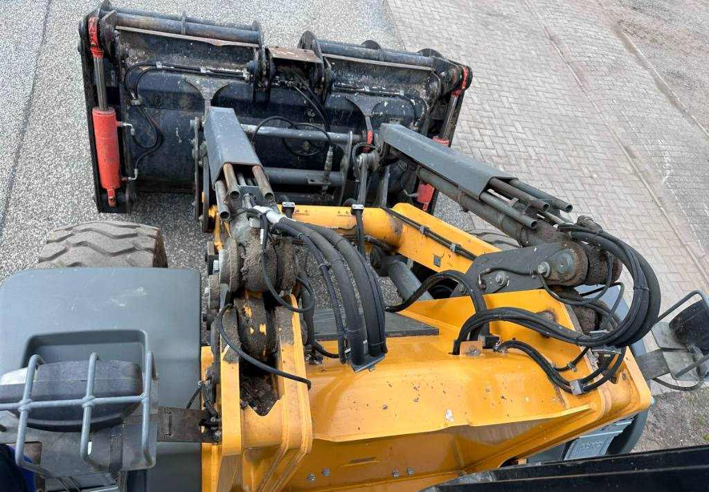 Riteņu iekrāvējs Liebherr L 514 Stereo +30 Kmh Klima 3er Kreis Greifschaufel: foto 33