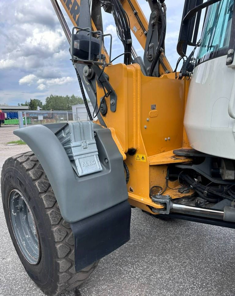 Riteņu iekrāvējs Liebherr L 514 Stereo +30 Kmh Klima 3er Kreis Greifschaufel: foto 44