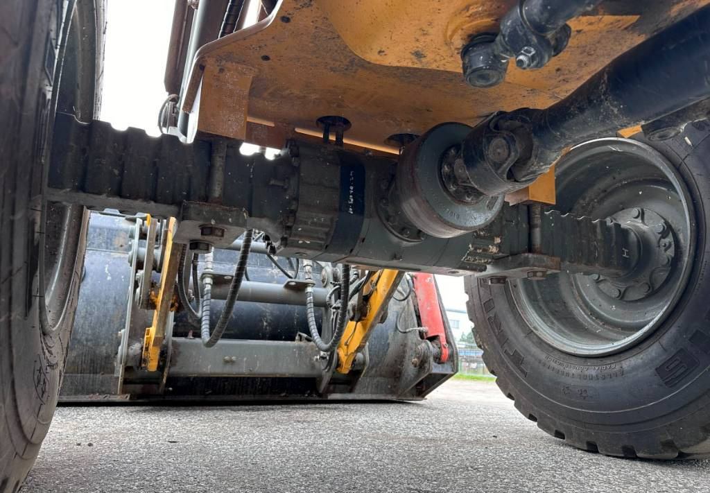 Riteņu iekrāvējs Liebherr L 514 Stereo +30 Kmh Klima 3er Kreis Greifschaufel: foto 38