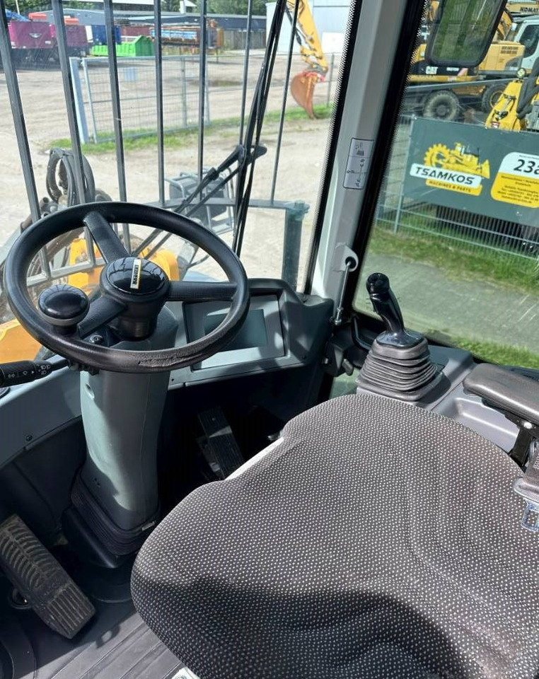 Riteņu iekrāvējs Liebherr L 514 Stereo +30 Kmh Klima 3er Kreis Greifschaufel: foto 13
