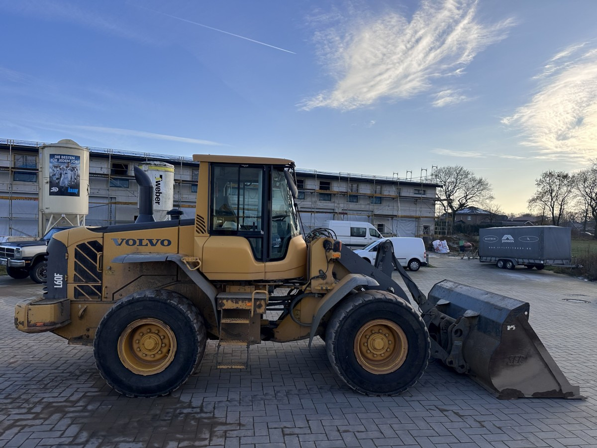 VOLVO L 60 F low Hours Klima Very good Condition - Riteņu iekrāvējs: foto 2 VOLVO L 60 F low Hours Klima Very good Condition - Riteņu iekrāvējs: foto 2