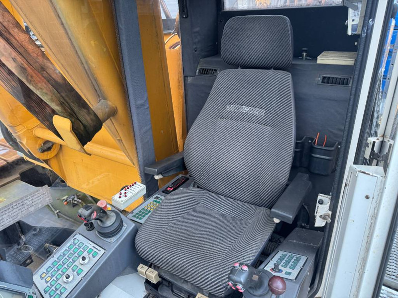 Liebherr LR1140 - Kāpurķēžu celtnis: foto 5 Liebherr LR1140 - Kāpurķēžu celtnis: foto 5