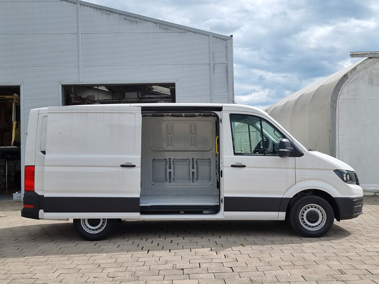 Volkswagen Crafter 35 L3H2 140 PS MJ 2025 Lager - Kravas mikroautobuss: foto 5 Volkswagen Crafter 35 L3H2 140 PS MJ 2025 Lager - Kravas mikroautobuss: foto 5