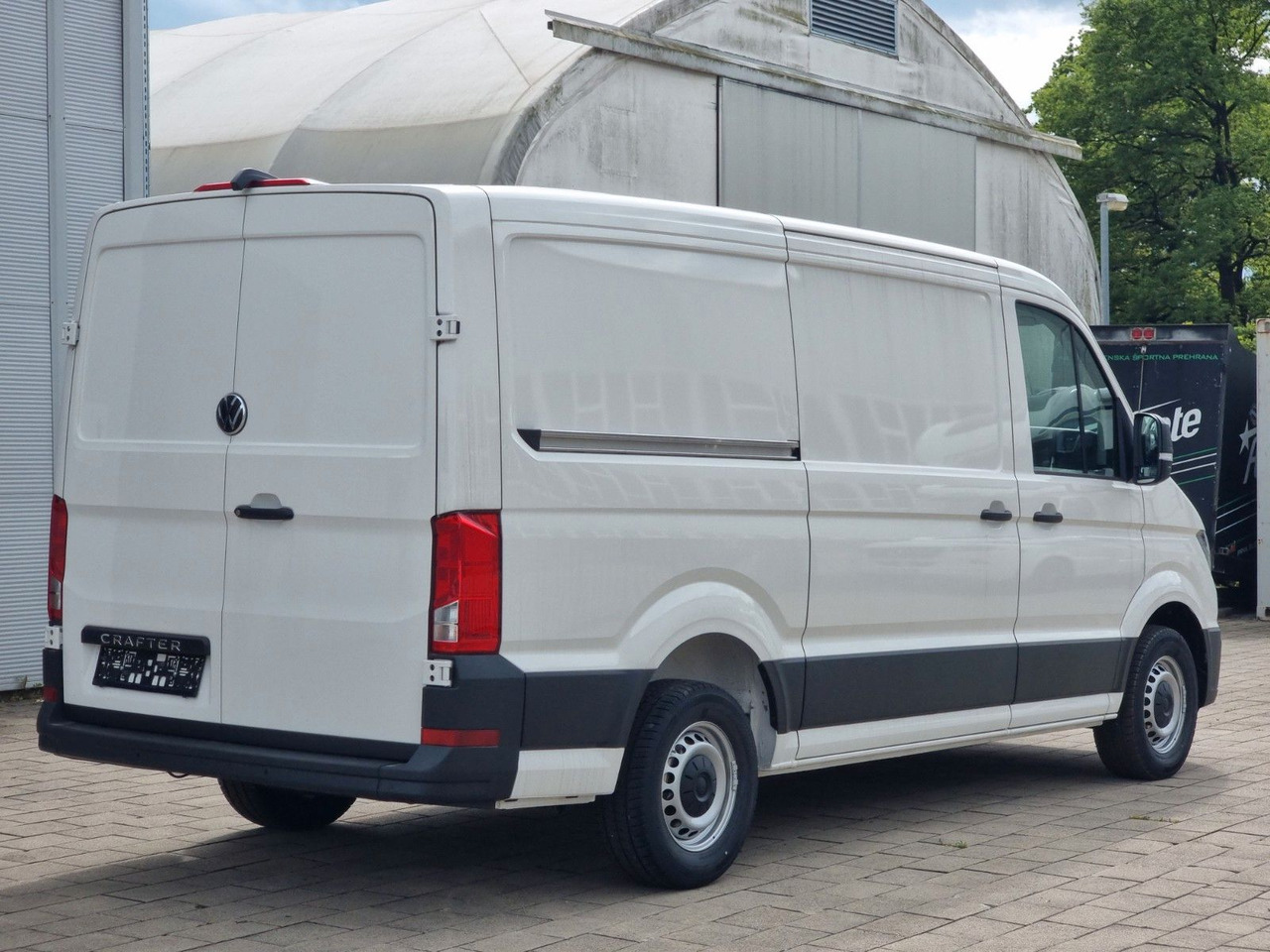 Volkswagen Crafter 35 L3H2 140 PS MJ 2025 Lager - Kravas mikroautobuss: foto 3 Volkswagen Crafter 35 L3H2 140 PS MJ 2025 Lager - Kravas mikroautobuss: foto 3
