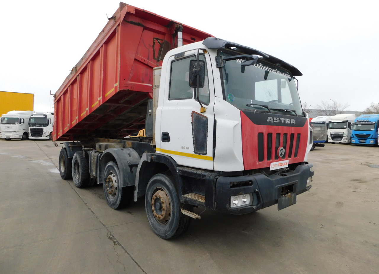 Astra Hd 8444 - Kravas automašīna pašizgāzējs: foto 2 Astra Hd 8444 - Kravas automašīna pašizgāzējs: foto 2