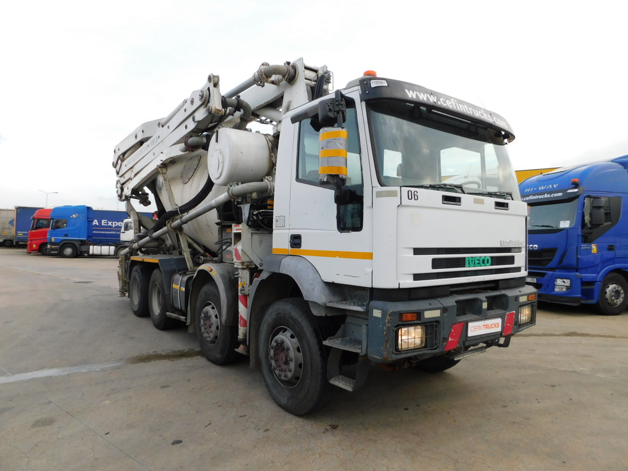 Iveco 410e44h80 - Betonvedējs: foto 2 Iveco 410e44h80 - Betonvedējs: foto 2