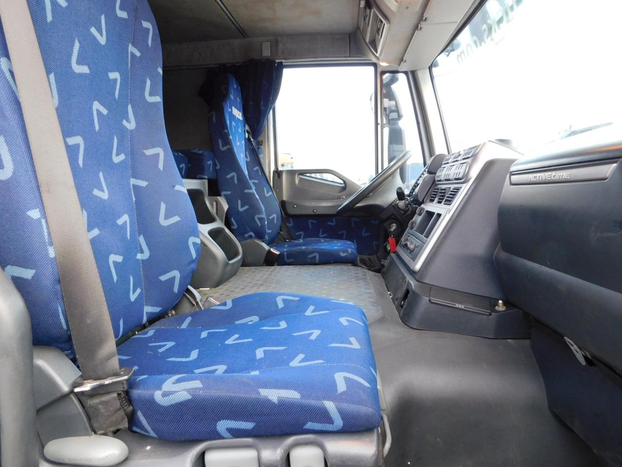 Iveco At190s45 cu remorca - Autovedējs: foto 5 Iveco At190s45 cu remorca - Autovedējs: foto 5