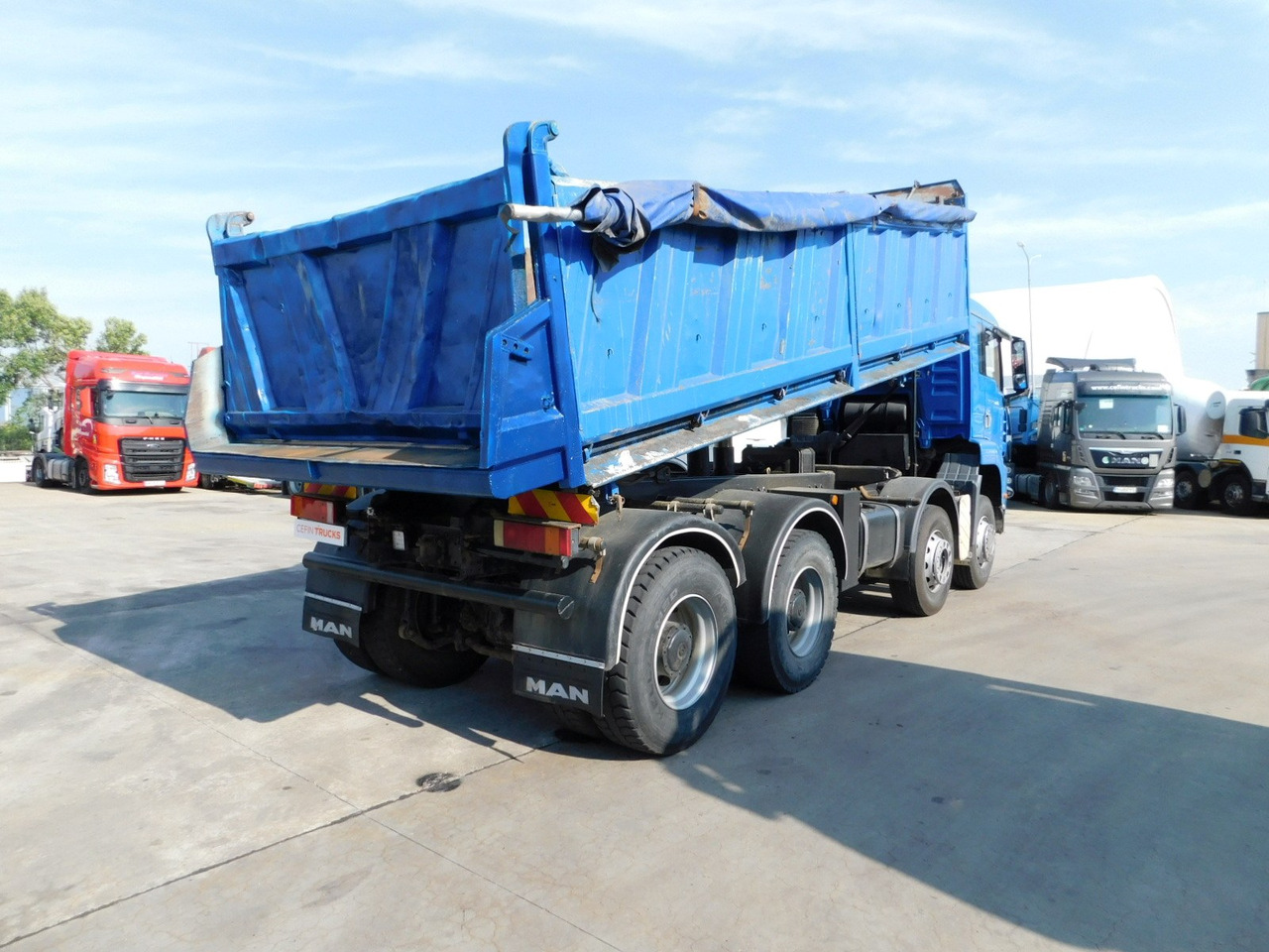 Man Tga - Kravas automašīna pašizgāzējs: foto 3 Man Tga - Kravas automašīna pašizgāzējs: foto 3