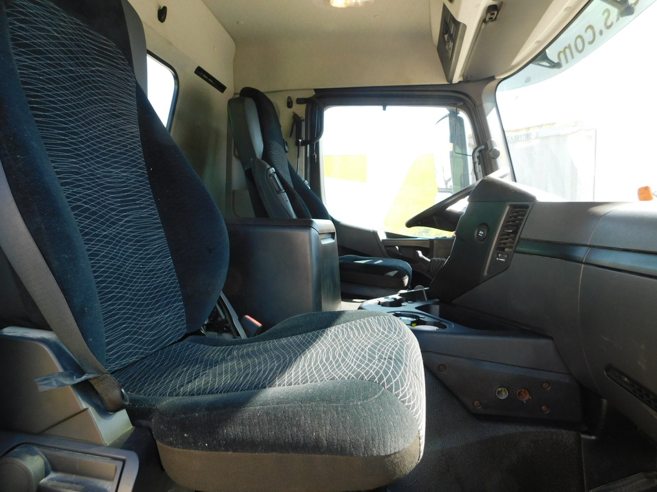Mercedes Arocs 3243 - Betonvedējs: foto 5 Mercedes Arocs 3243 - Betonvedējs: foto 5