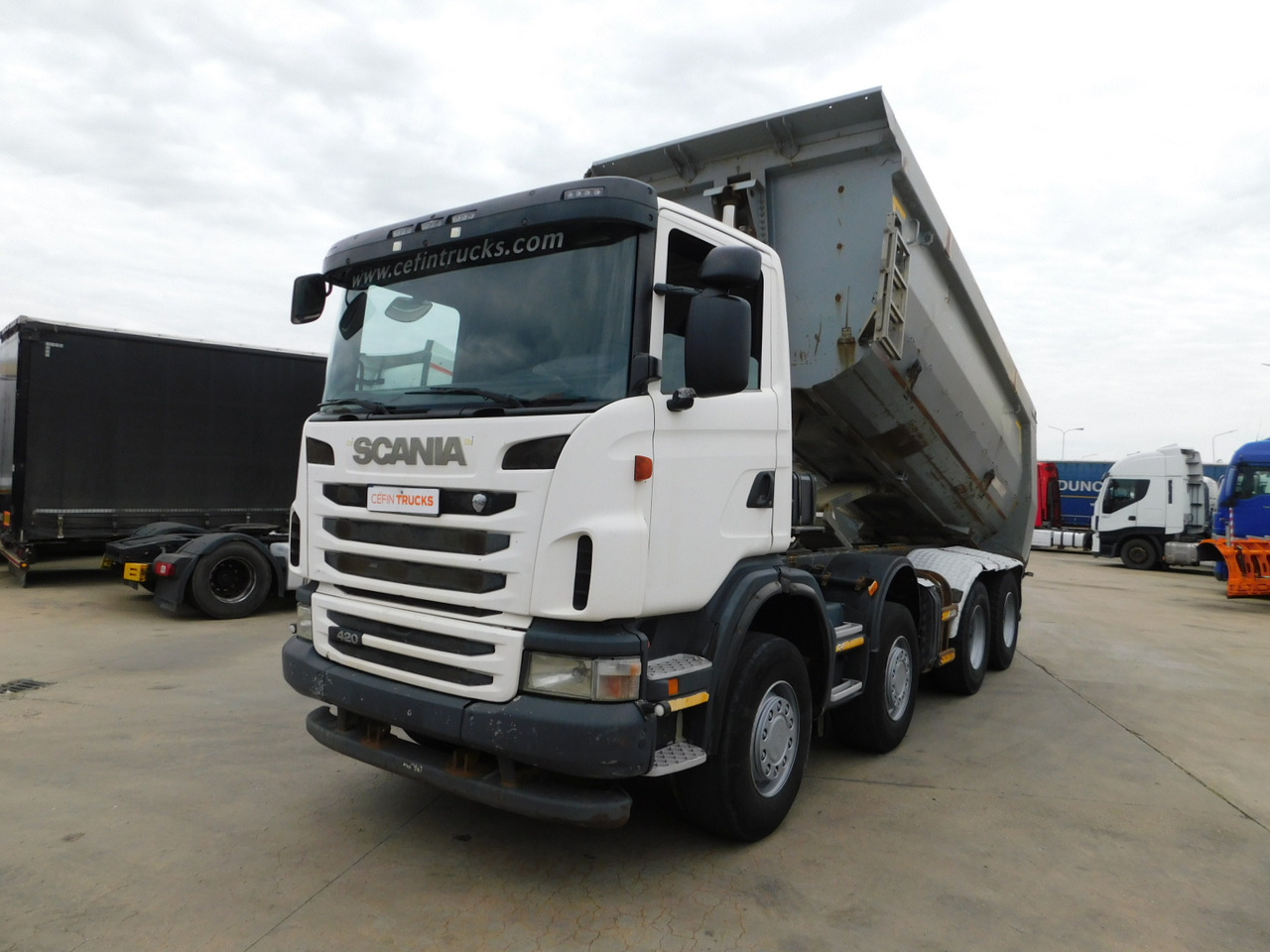 Scania G420 - Kravas automašīna pašizgāzējs: foto 1 Scania G420 - Kravas automašīna pašizgāzējs: foto 1