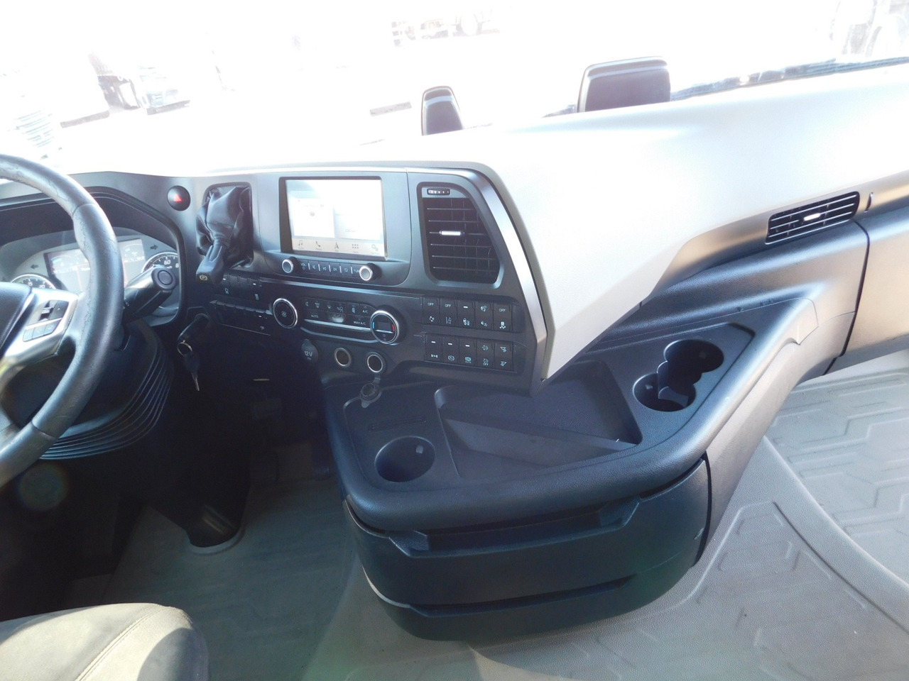 Vilcējs Ford F max 4x2 scab e6 12s2620: foto 6
