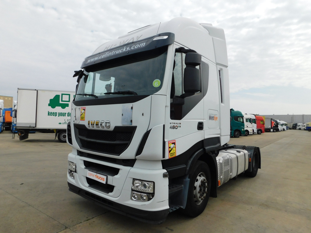 Iveco As440tp - Vilcējs: foto 1 Iveco As440tp - Vilcējs: foto 1