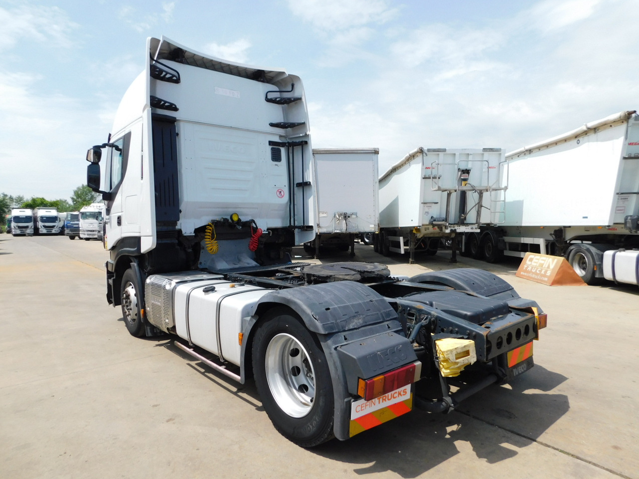 Iveco As440tp - Vilcējs: foto 4 Iveco As440tp - Vilcējs: foto 4