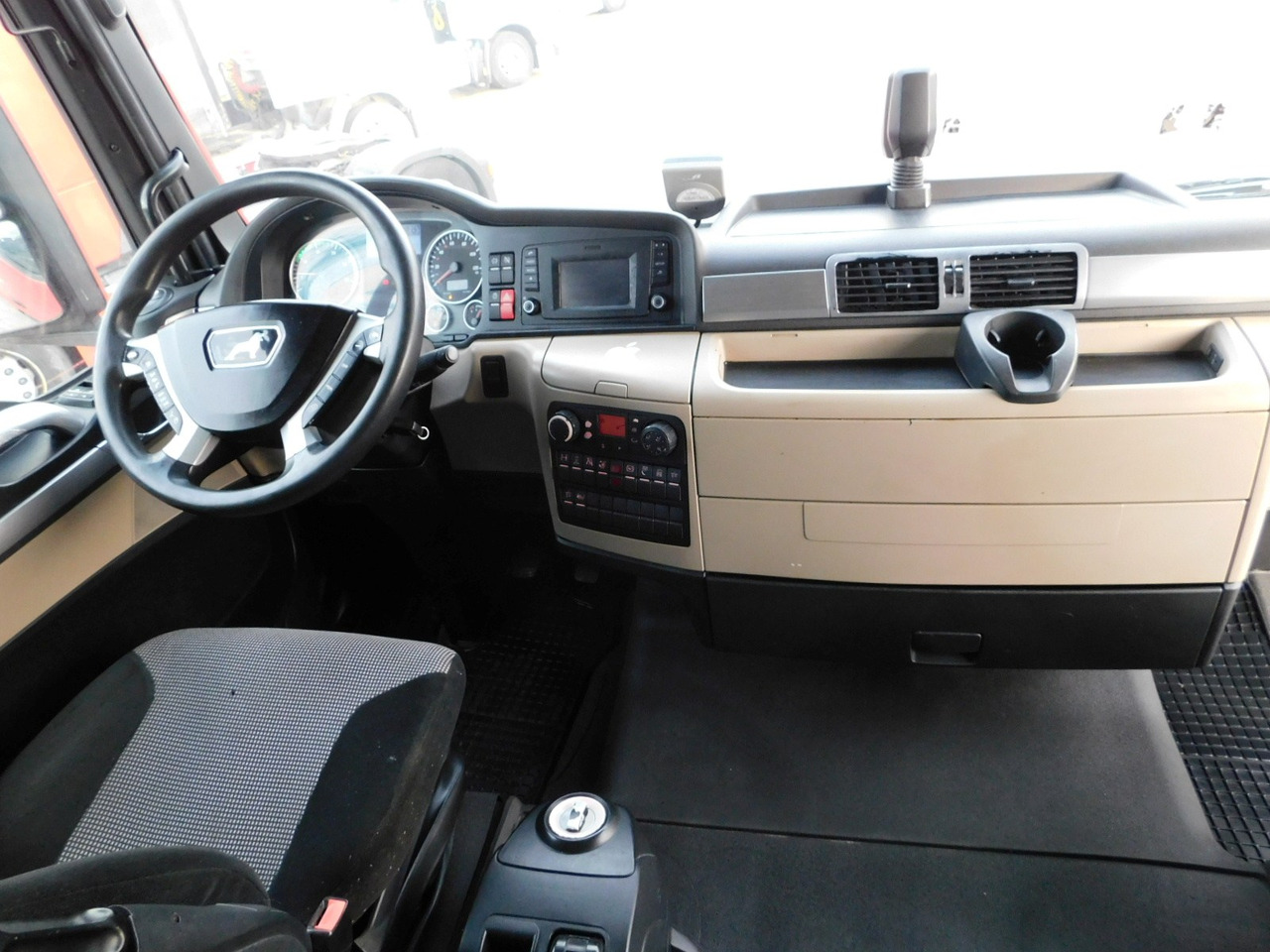 Man Tgx - Vilcējs: foto 5 Man Tgx - Vilcējs: foto 5