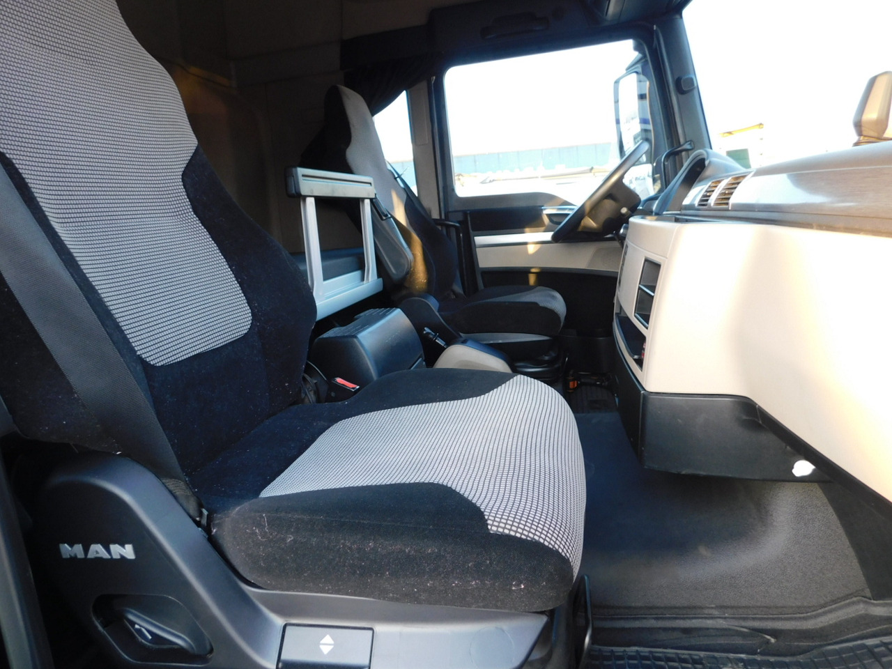 Man Tgx - Vilcējs: foto 5 Man Tgx - Vilcējs: foto 5