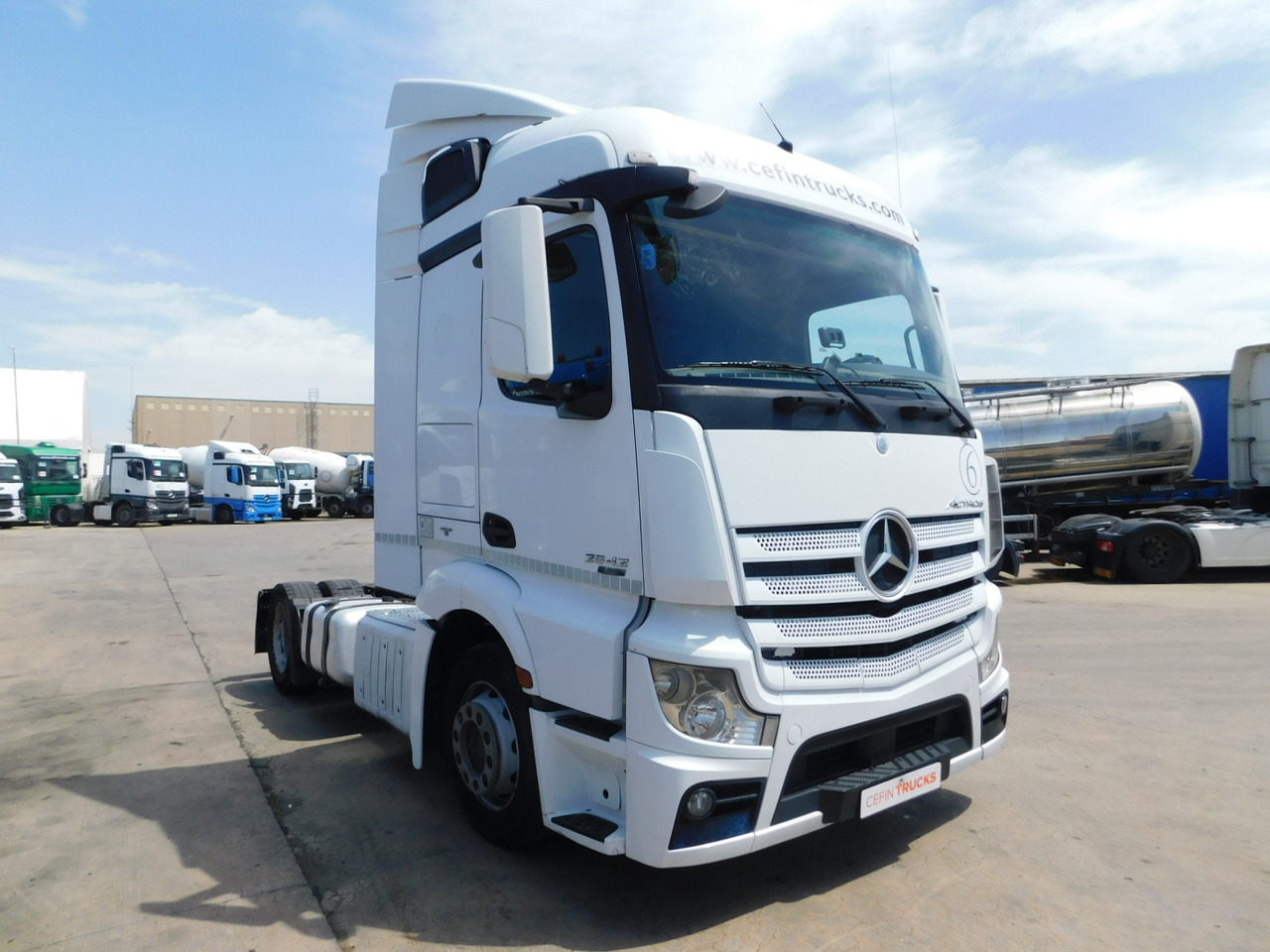 Mercedes Actros 1842 - Vilcējs: foto 2 Mercedes Actros 1842 - Vilcējs: foto 2