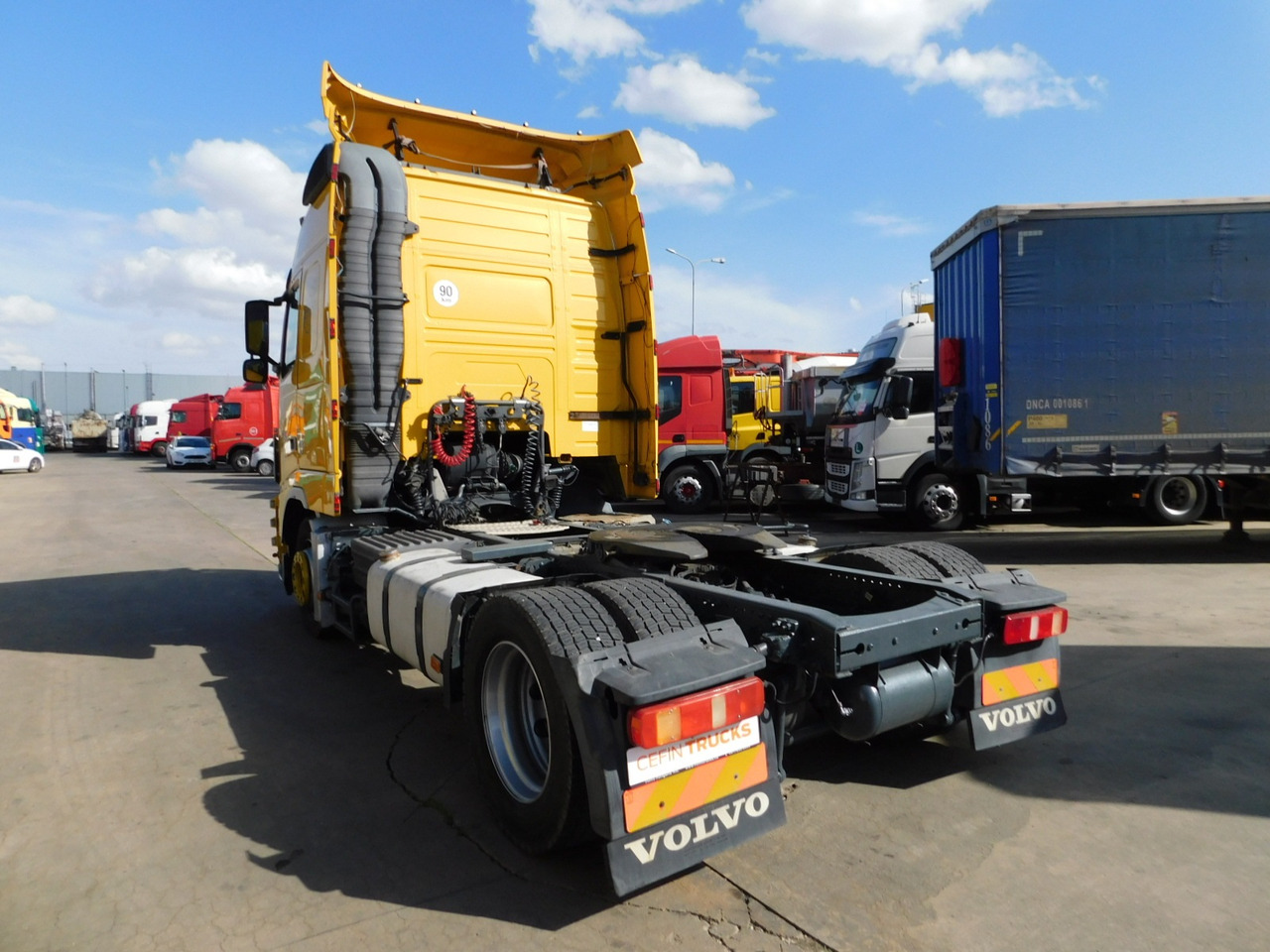 Volvo Fh 460 - Vilcējs: foto 4 Volvo Fh 460 - Vilcējs: foto 4