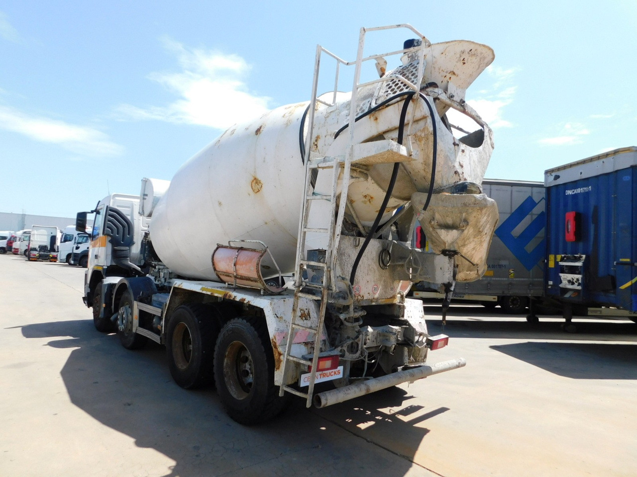 Volvo Fm9 340 mixer - Betonvedējs: foto 4 Volvo Fm9 340 mixer - Betonvedējs: foto 4