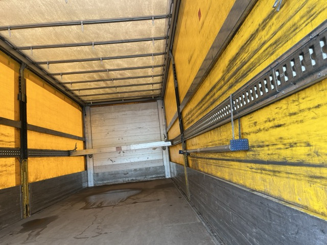 MAN TGL 12.220 4x2 BL Euro6 Klima Luftfeder - Kravas automašīna ar tentu: foto 4 MAN TGL 12.220 4x2 BL Euro6 Klima Luftfeder - Kravas automašīna ar tentu: foto 4