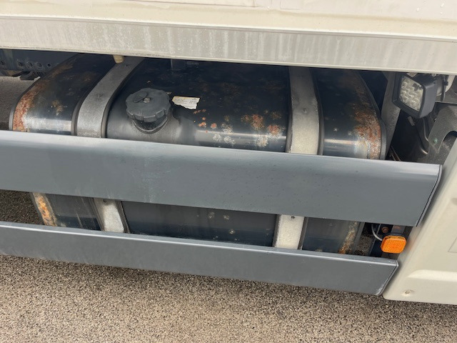 MAN TGS 26.460 6x2-4 Euro6 Klima Navi Luftfeder - Kravas automašīna refrižerators: foto 4 MAN TGS 26.460 6x2-4 Euro6 Klima Navi Luftfeder - Kravas automašīna refrižerators: foto 4