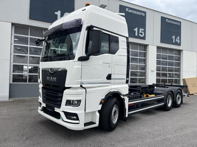 MAN TGX 26.470 6x2-4 LL Euro6 Intarder AHK Luftfeder - Konteineru vedējs/ Kravas automašīna ar noņemamā virsbūve: foto 1 MAN TGX 26.470 6x2-4 LL Euro6 Intarder AHK Luftfeder - Konteineru vedējs/ Kravas automašīna ar noņemamā virsbūve: foto 1