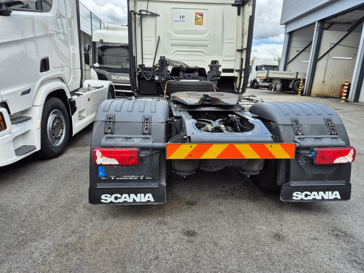 Scania R 450 - Vilcējs: foto 4 Scania R 450 - Vilcējs: foto 4