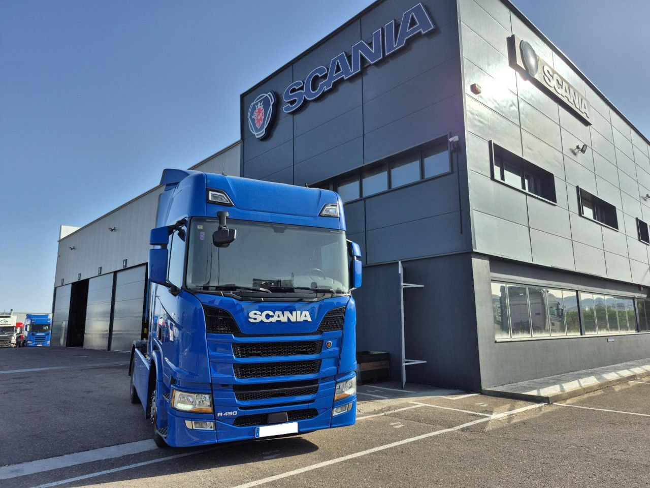 Scania R 450 - Vilcējs: foto 1 Scania R 450 - Vilcējs: foto 1