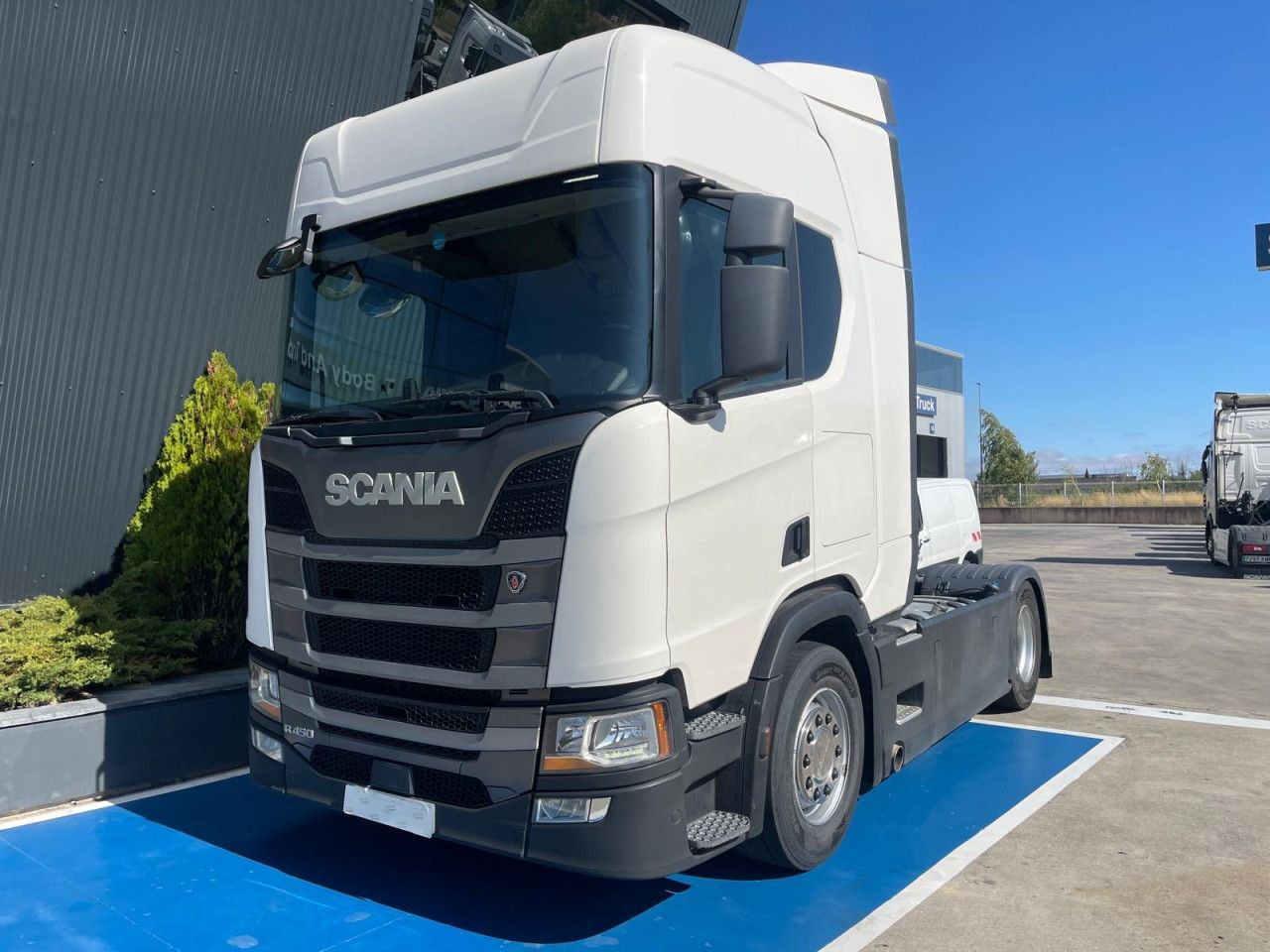 Scania R 450 - Vilcējs: foto 1 Scania R 450 - Vilcējs: foto 1