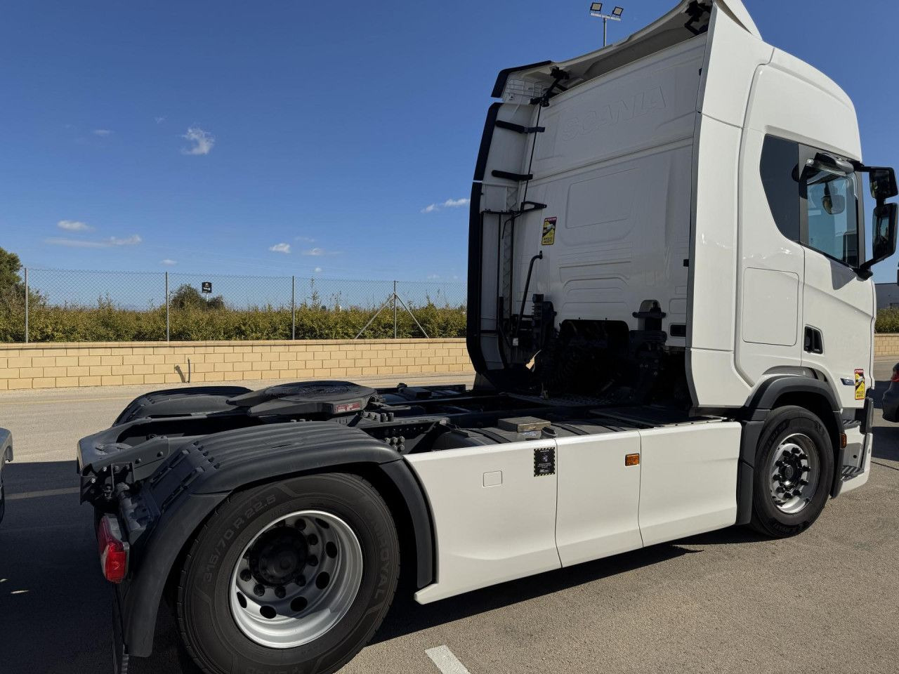 Scania R 460 - Vilcējs: foto 4 Scania R 460 - Vilcējs: foto 4