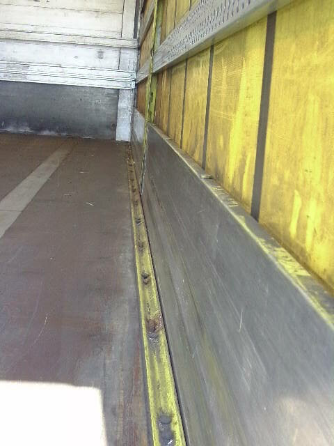 Ackermann PA-F 18/7.4 - Piekabe ar tentu: foto 4 Ackermann PA-F 18/7.4 - Piekabe ar tentu: foto 4