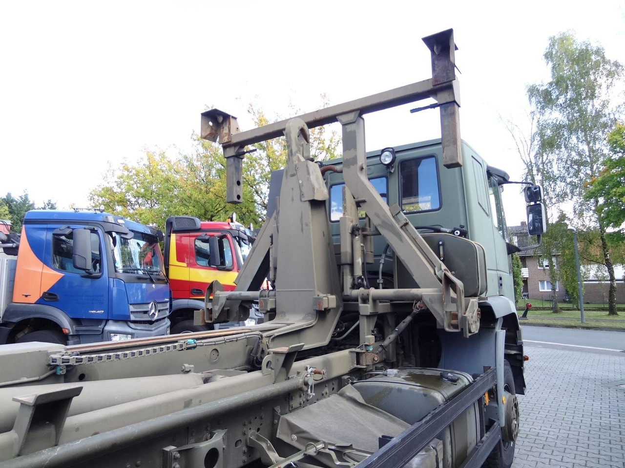 Andere EuroTrakker 260E44W 6X6 EuroTrakker 260E44W 6X6, Retarder, ADR - Pacēlājs ar āķi: foto 5 Andere EuroTrakker 260E44W 6X6 EuroTrakker 260E44W 6X6, Retarder, ADR - Pacēlājs ar āķi: foto 5