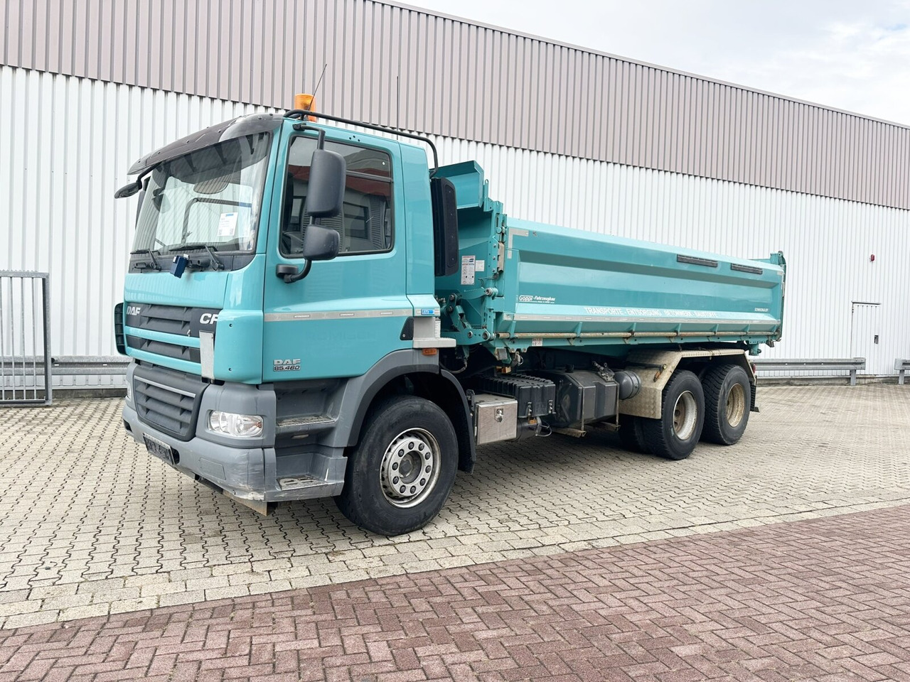 DAF CF 85.460 6x4 CF 85.460 6x4, Bordmatik links - Kravas automašīna pašizgāzējs: foto 1 DAF CF 85.460 6x4 CF 85.460 6x4, Bordmatik links - Kravas automašīna pašizgāzējs: foto 1