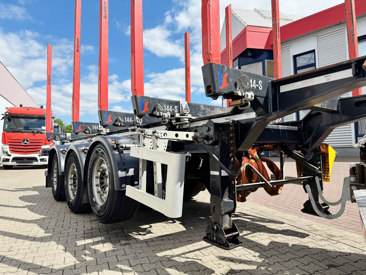 Kokvedēja puspiekabe Doll LOGO H3L-14XL LOGO H3L-14XL, Liftachse, Nachlauflenkachse, teleskopierbar 9,4m-12,9: foto 13 Kokvedēja puspiekabe Doll LOGO H3L-14XL LOGO H3L-14XL, Liftachse, Nachlauflenkachse, teleskopierbar 9,4m-12,9: foto 13