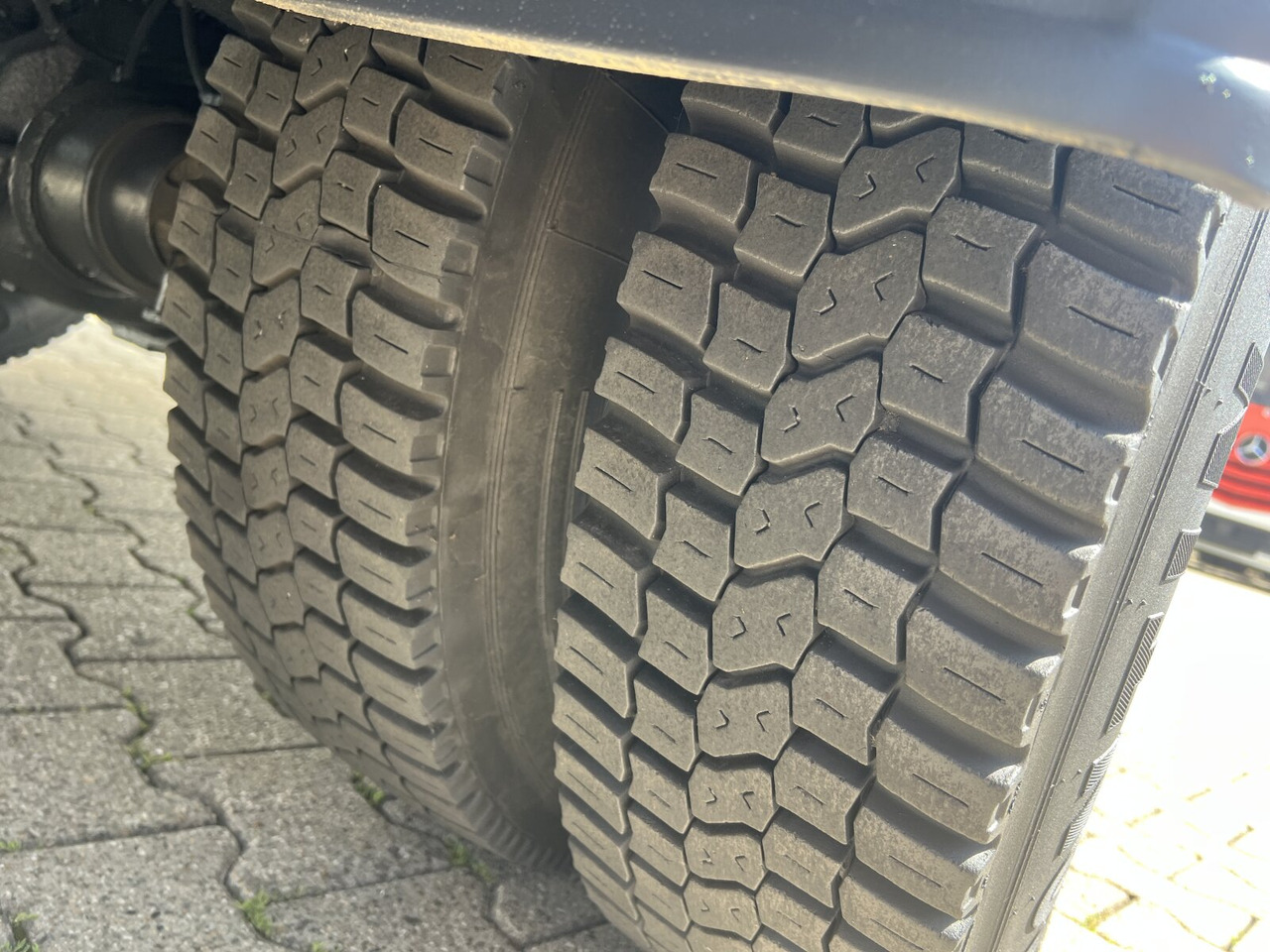 EuroCargo ML80E18K 4x2 EuroCargo ML80E18K 4x2 - Kravas automašīna pašizgāzējs: foto 2 EuroCargo ML80E18K 4x2 EuroCargo ML80E18K 4x2 - Kravas automašīna pašizgāzējs: foto 2