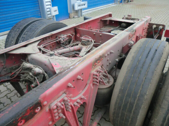 Šasija kravas automašīna FH New 12-420 4x2: foto 7