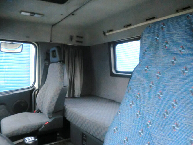 Šasija kravas automašīna FH New 12-420 4x2: foto 10