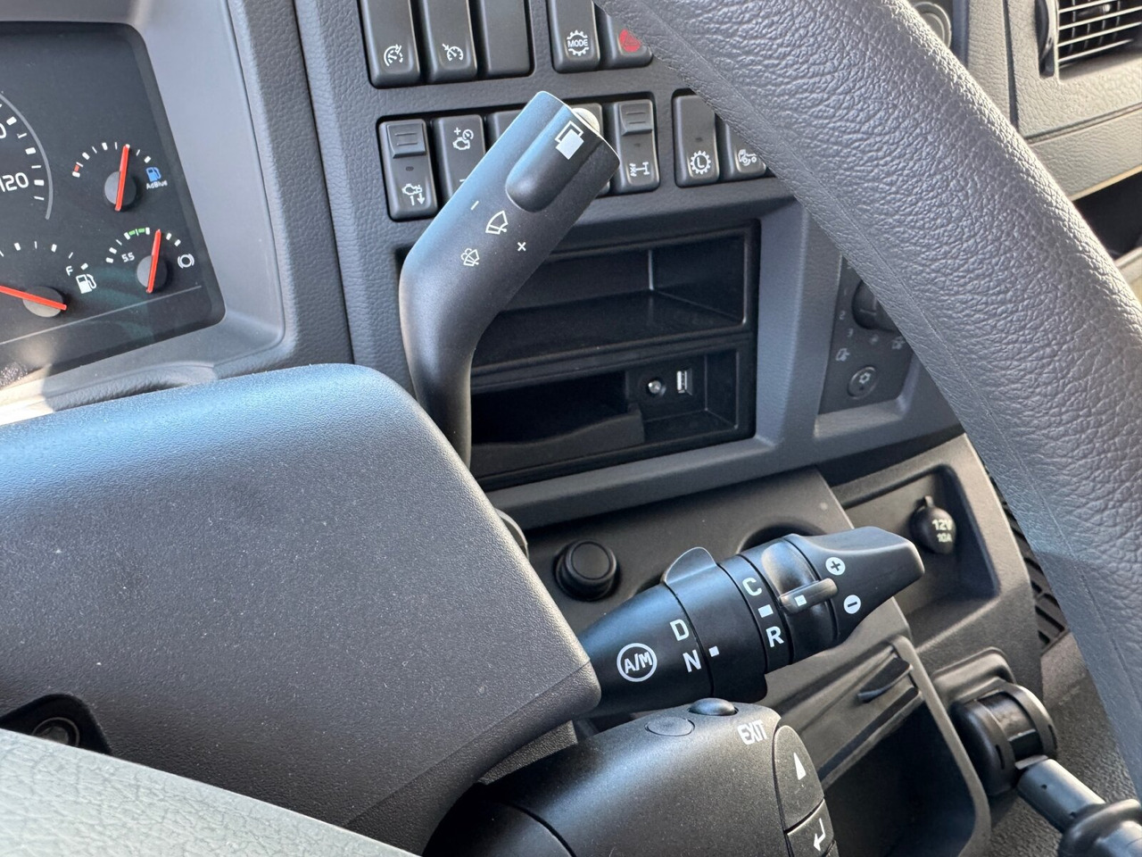 FL 280 4x4 FL 280 4x4, Nebenantrieb - Šasija kravas automašīna: foto 4 FL 280 4x4 FL 280 4x4, Nebenantrieb - Šasija kravas automašīna: foto 4